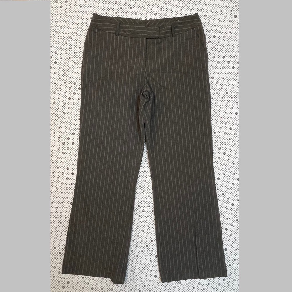 Worthington Gray Pinstripe Pants